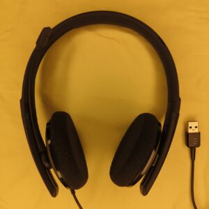 professional wired headphones for customer service ADAPT 160